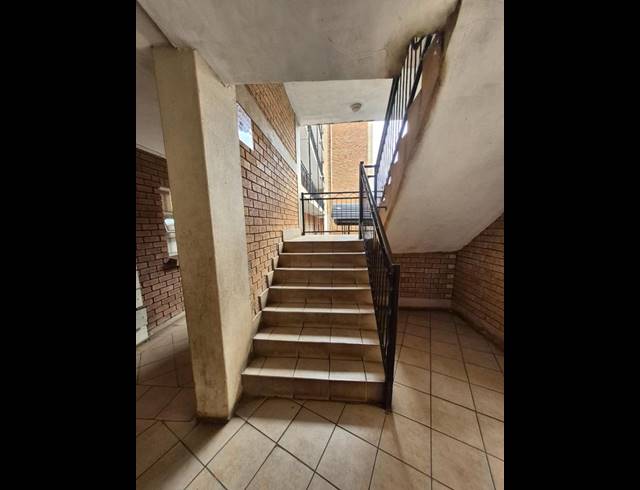 2 BEDROOM APARTMENT FOR SALE IN THE ORCHARDS